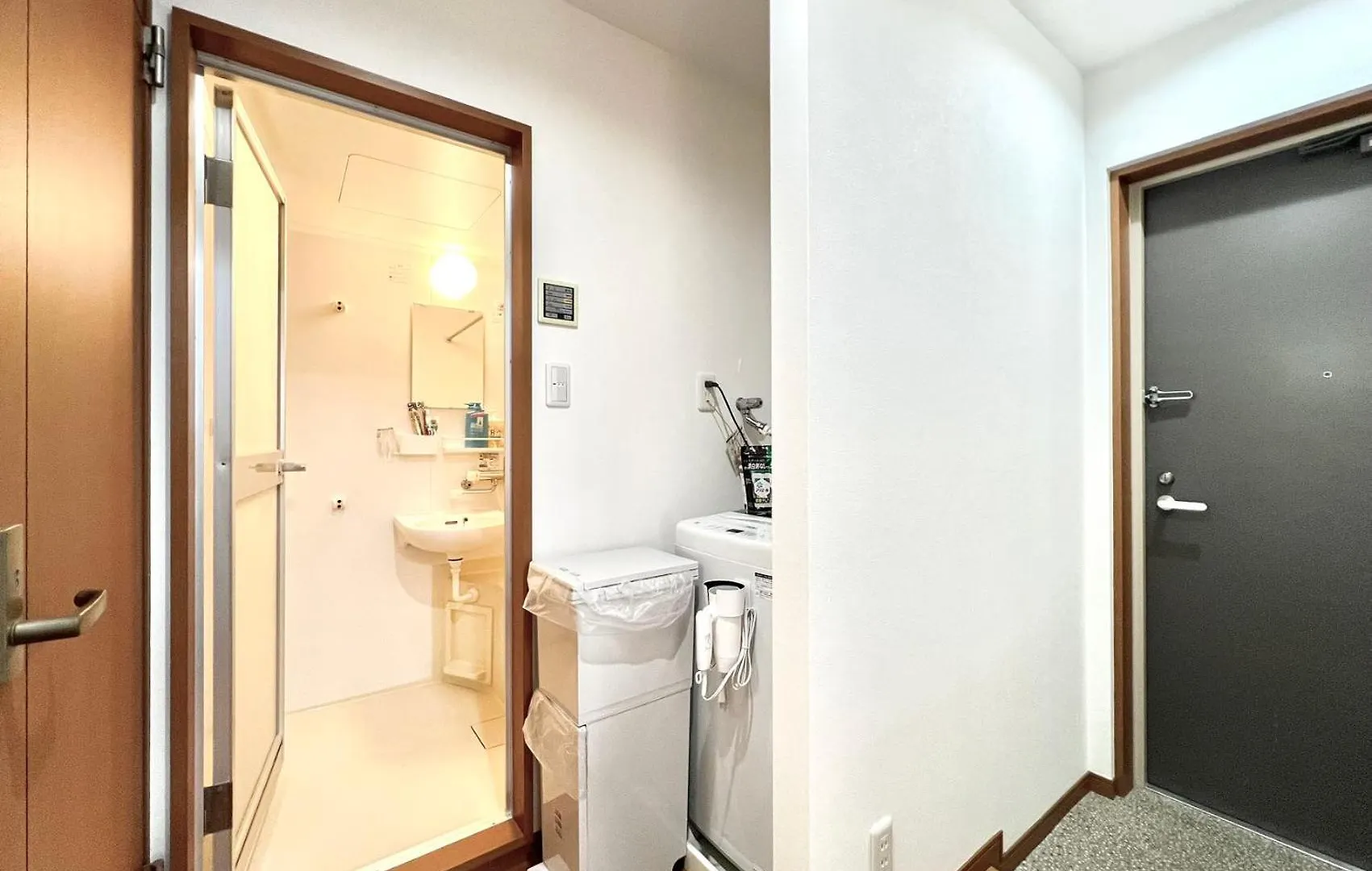 Nishiwaseda Apartment Tokyo